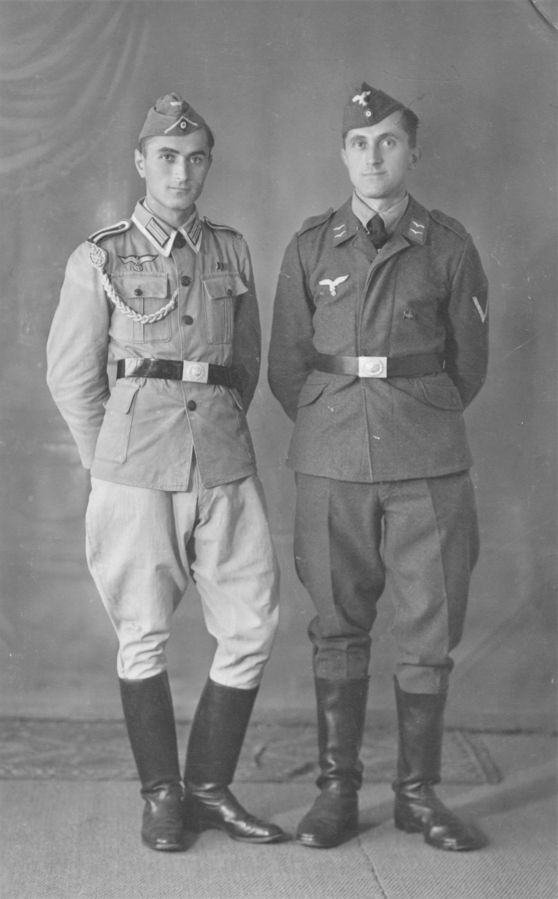 Ernst und Josef Tölly als Soldaten der Deutschen Wehrmacht - Portrait